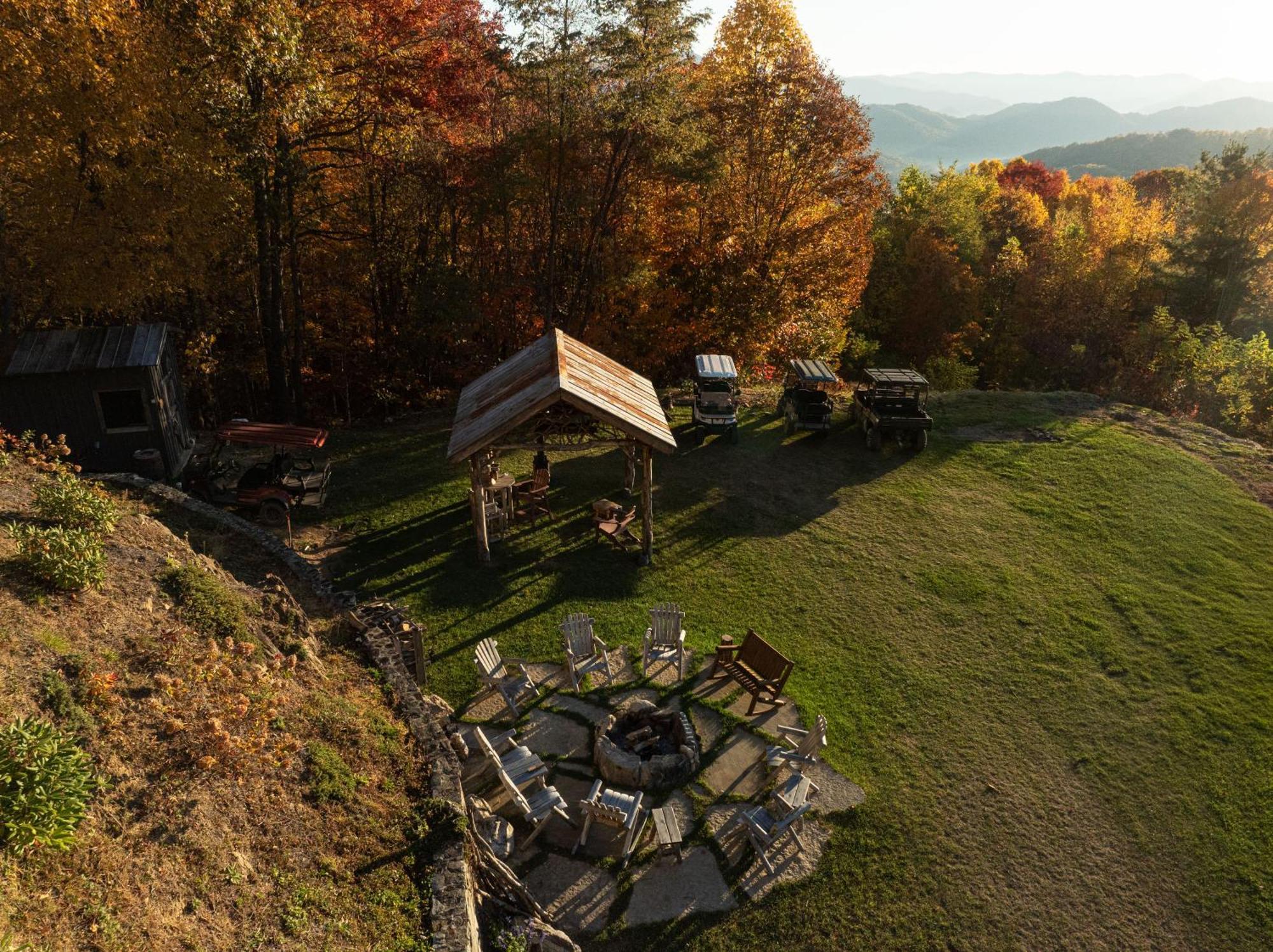 Elk & Embers Mountain Hideaway Hotell Waynesville Eksteriør bilde