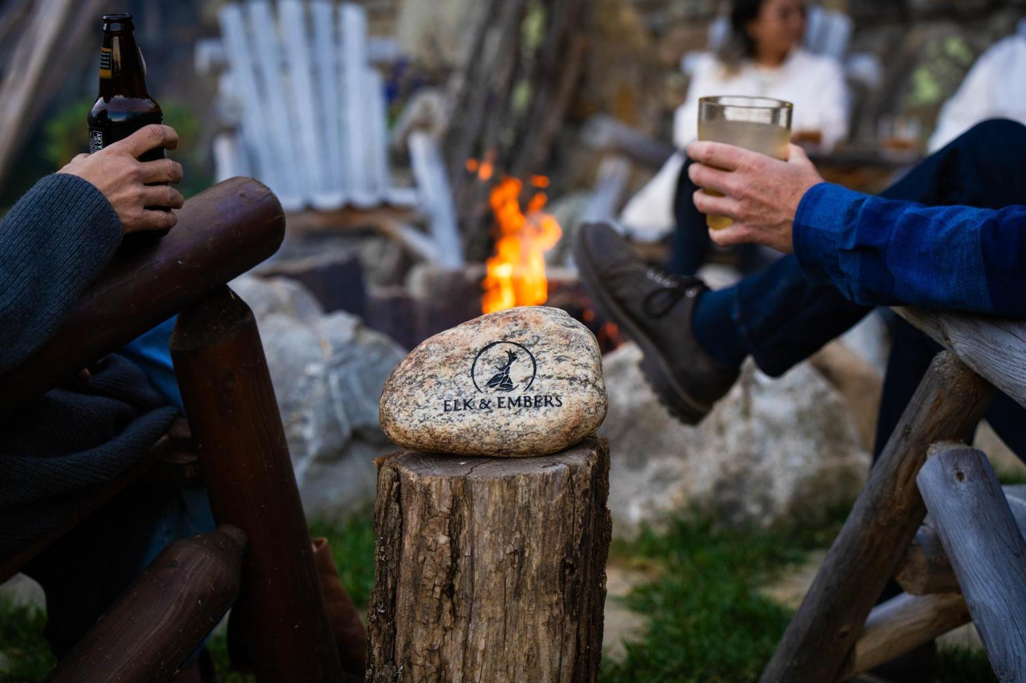 Elk & Embers Mountain Hideaway Hotell Waynesville Eksteriør bilde